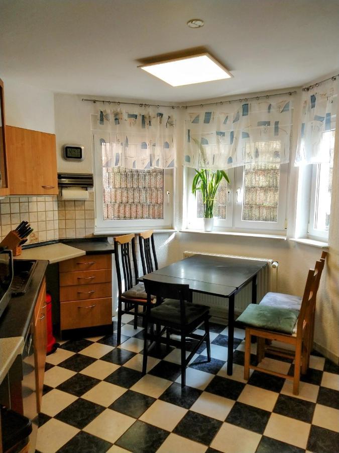 Julia'S Monteur Oase - Premium Apartment Exklusiv Fuer Solo-Reisende إنيبهتال المظهر الخارجي الصورة