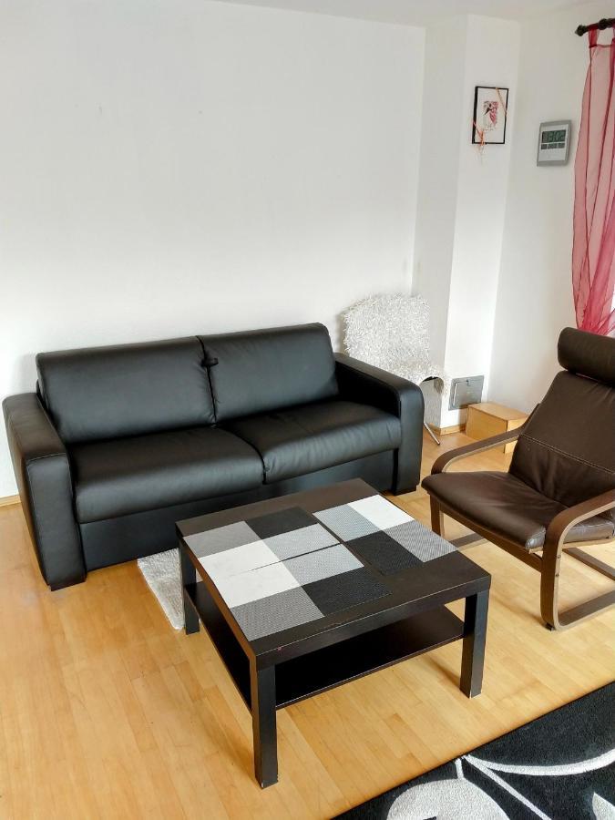 Julia'S Monteur Oase - Premium Apartment Exklusiv Fuer Solo-Reisende إنيبهتال المظهر الخارجي الصورة